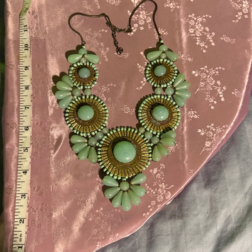 Turquoise and glass statement necklace - Picture 2 of 3